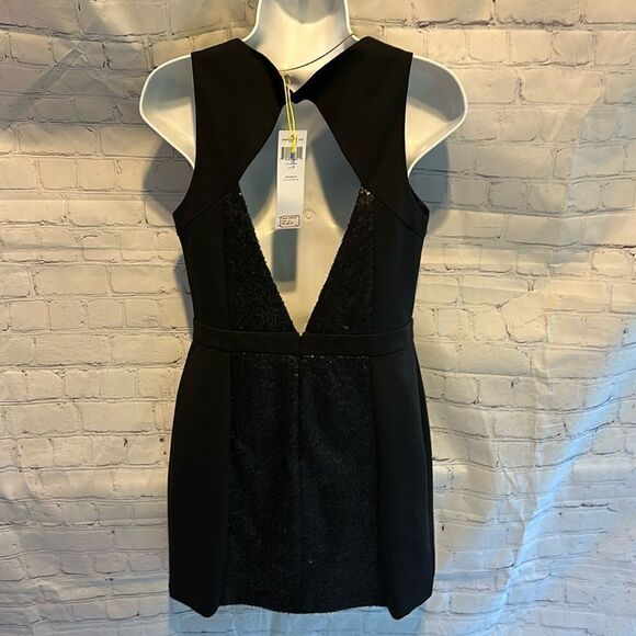 NEW BCBGeneration Black Sequin Keyhole Mini Dress – Women’s Size 8 (NWT) - Picture 2 of 7